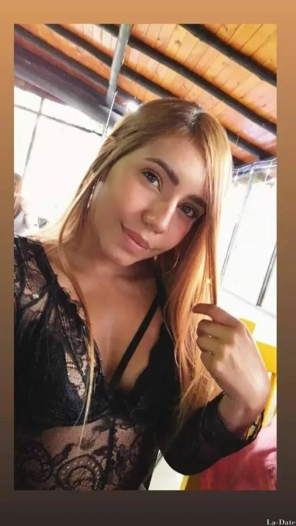 Alejandra Profile image 4