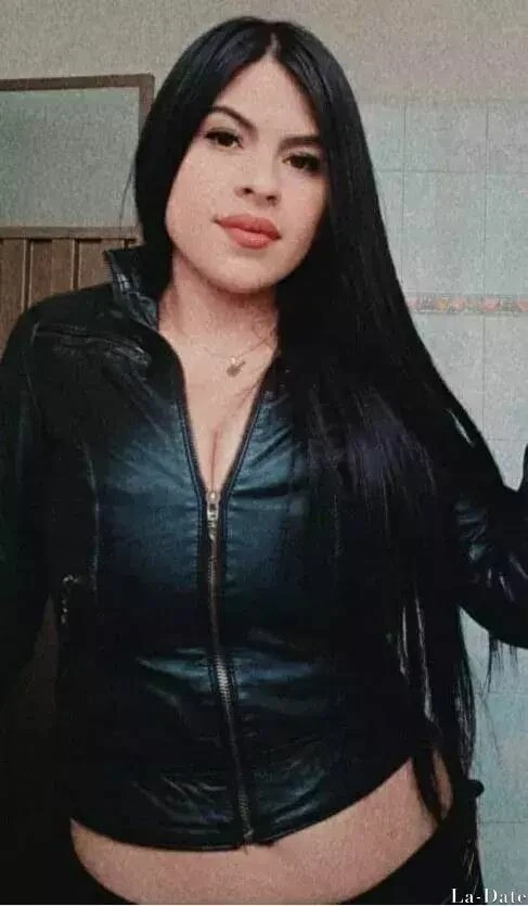 Nancy Profile image 1
